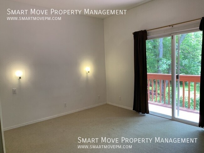 Building Photo - 222 Straughan-
