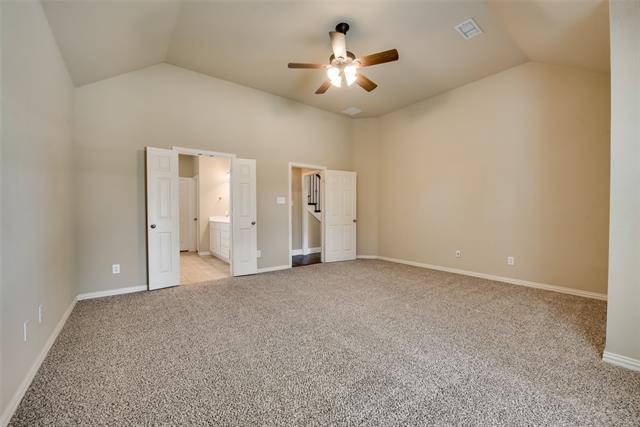 Building Photo - 6072 Wallis Dr