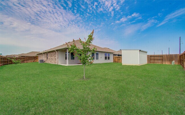 Building Photo - 20835 Medford Landing Ln