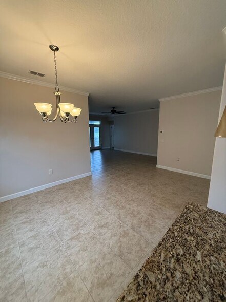 Building Photo - 3684 Gurrero Dr