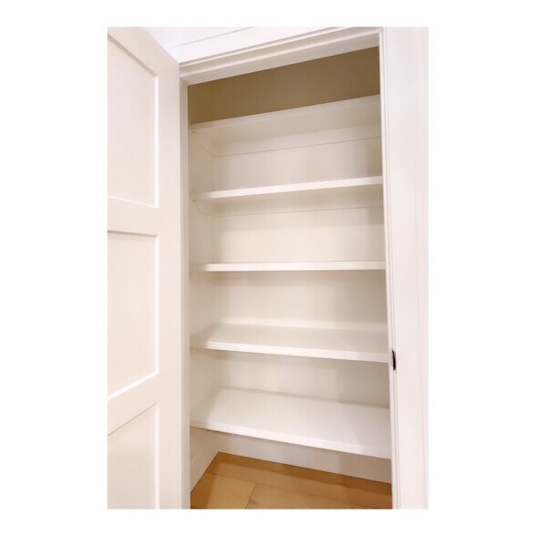 Building Photo - 107 S Moonlit Rd