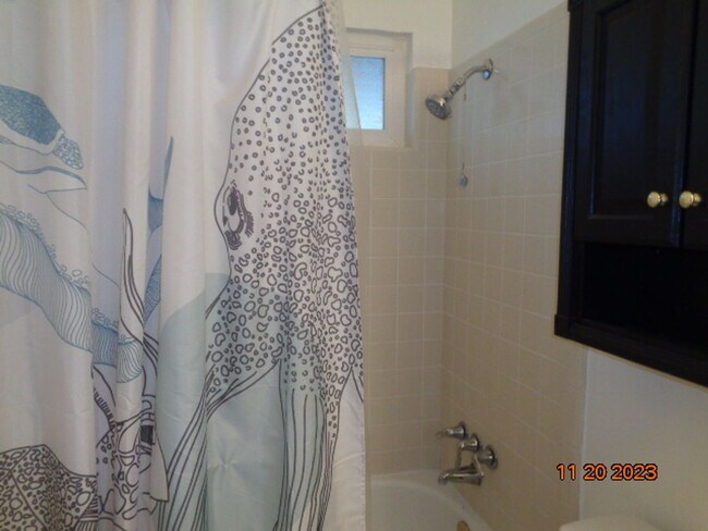 Building Photo - 720 Devonshire Ct