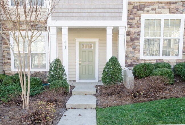 Building Photo - "Charming 3-Bedroom Home with 2 Full Baths in Beautiful Belmont!"