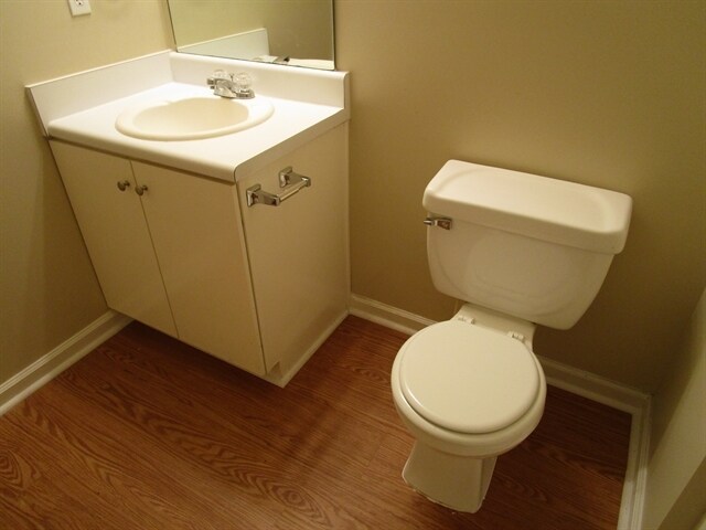 Building Photo - 204 Carrie Dr