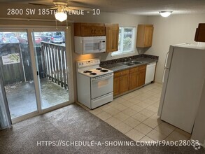 Building Photo - 2br Downstairs Unit w/W&D, Water, Sewer & ...