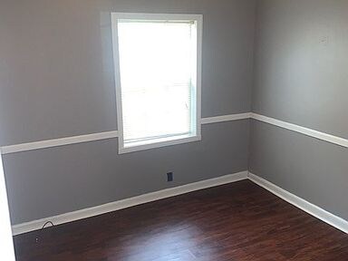 Building Photo - 960 Sarver St