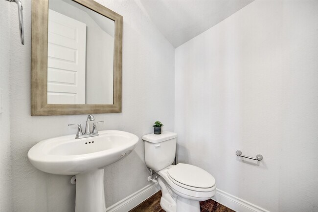 Building Photo - 15014 Little Fox Canyon Tr