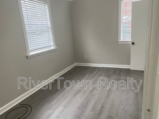 Building Photo - 3171 Princeton Ave