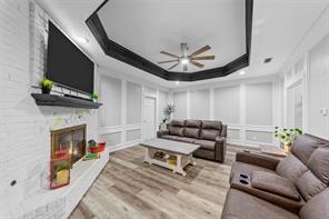 Building Photo - 5601 Burgundy Dr