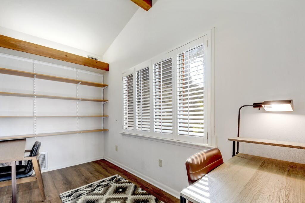 Building Photo - 1813 Dexter St