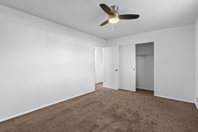 Building Photo - Furnished, Large Luxurious home complete with Washer and Dryer! Large Patio area.