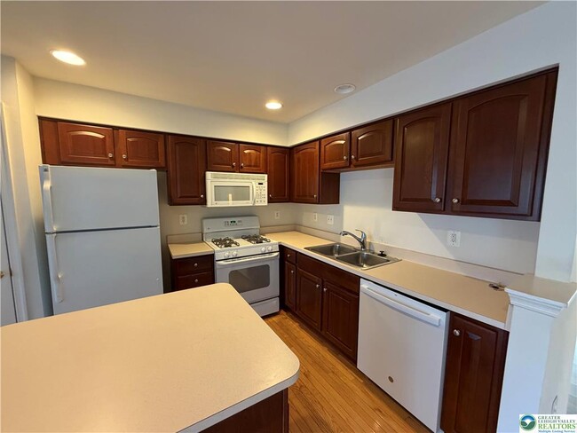 Building Photo - 4516 Eagle Ct