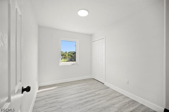 Building Photo - 1644 Pawnee St