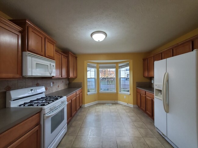 Building Photo - 8937 Merryvale Dr