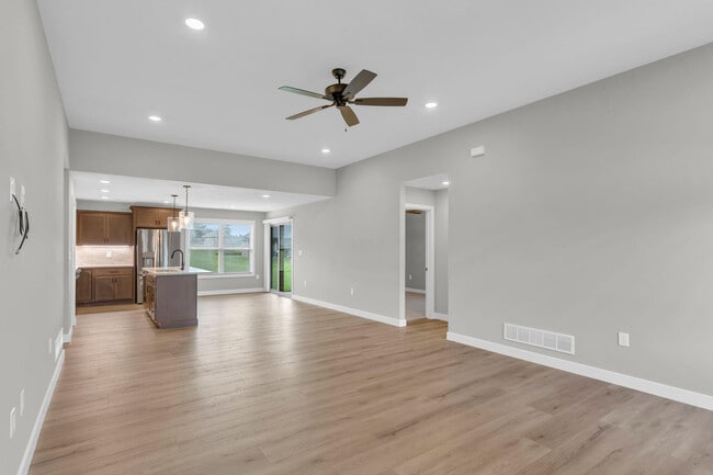 Building Photo - 1808 Wes Milligan Ln