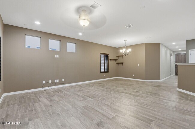 Building Photo - 13539 Doncaster St