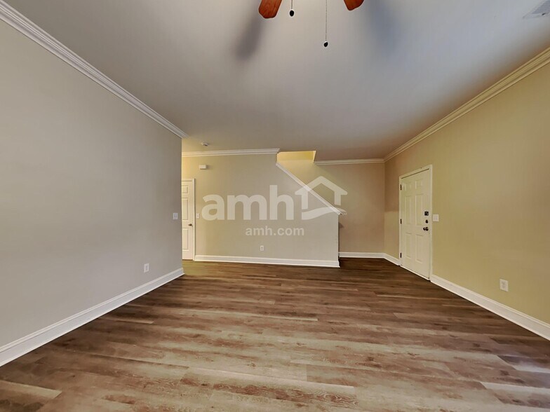 Building Photo - 5329 Deep Blue Ln