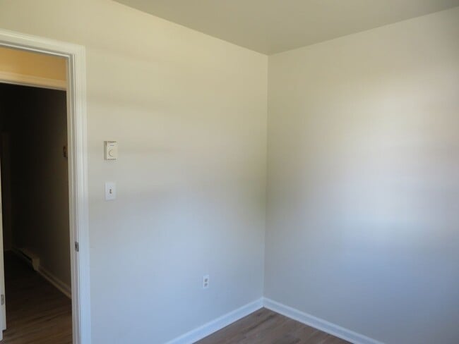 Building Photo - Petersburg