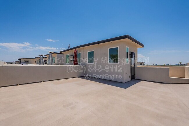 Building Photo - 6850 E McDowell Rd