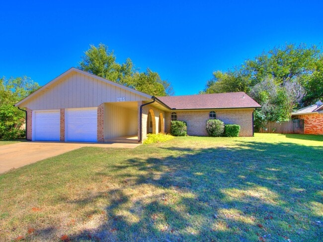Building Photo - Recently Remodeled home in Norman