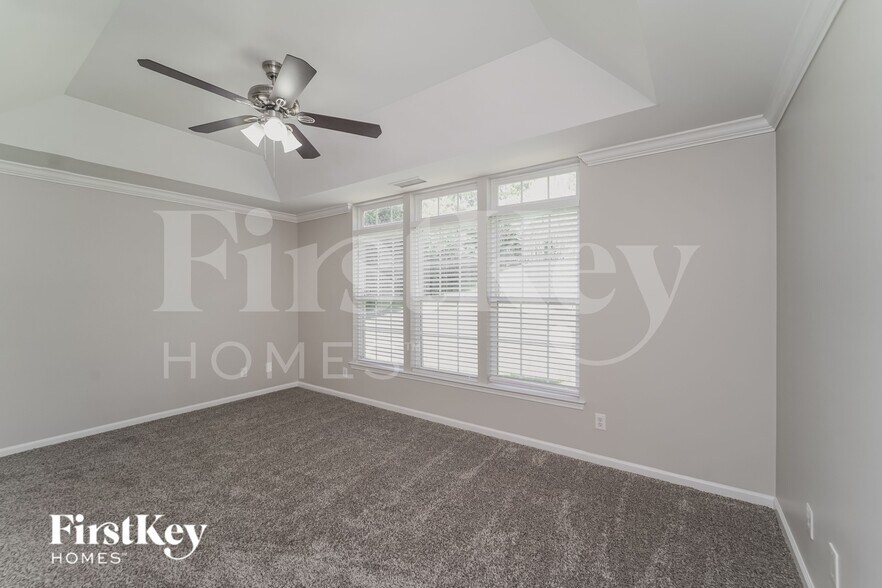 Building Photo - 16025 Lavenham Rd