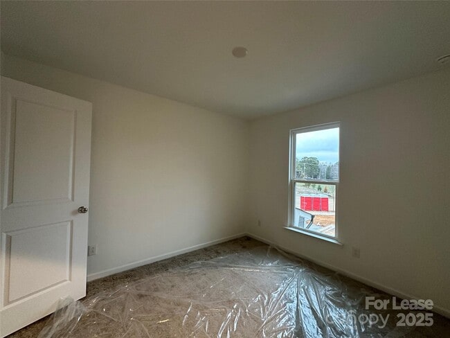 Building Photo - 1872 Teachers House Rd NW