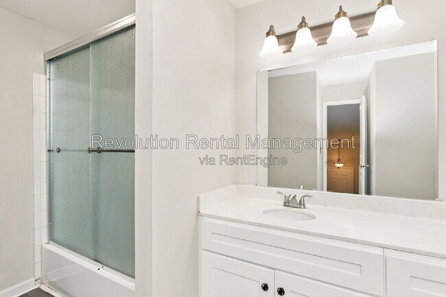 Building Photo - 3843 N Fork Ct NW
