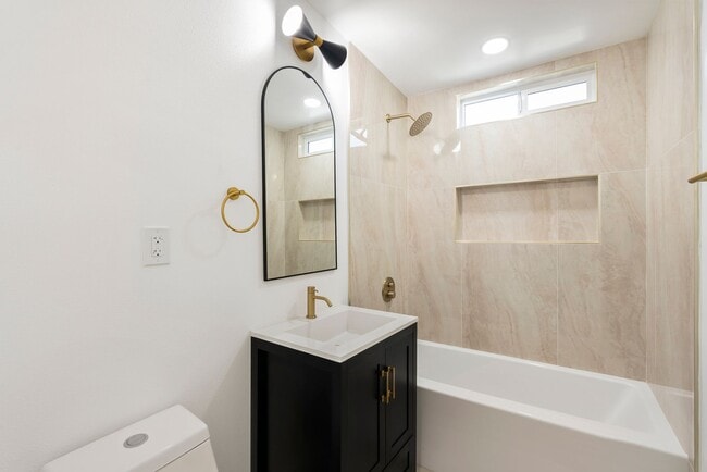 Building Photo - 3646 Curlew St