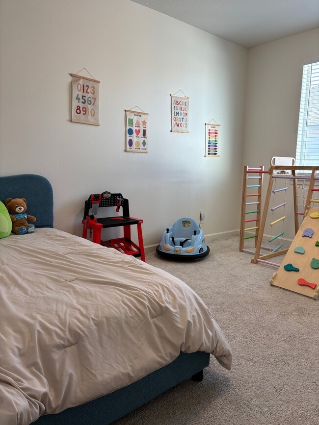 Building Photo - 8602 Ashen Dr