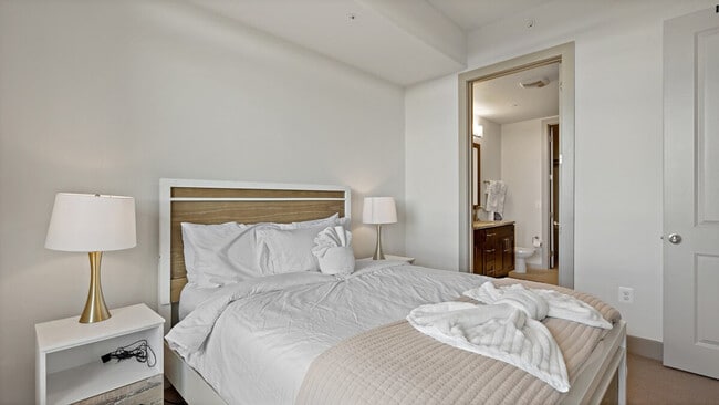 Building Photo - 1544 Spring Gate Dr.