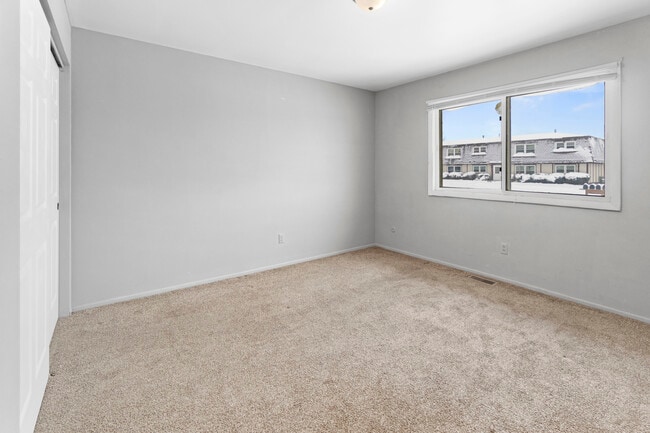 Building Photo - 1017 9th St