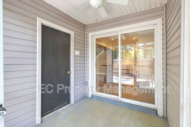 Building Photo - 7 Rudwick Cir