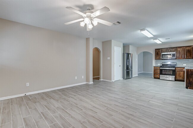 Building Photo - 10822 Cane Grove Ln