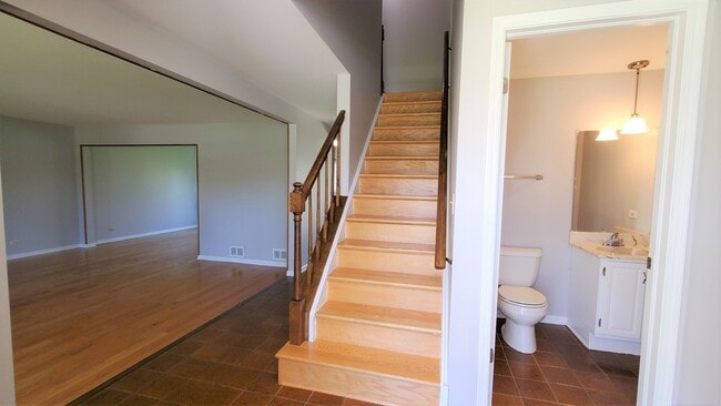 Building Photo - 2610 Arrowwood Ln