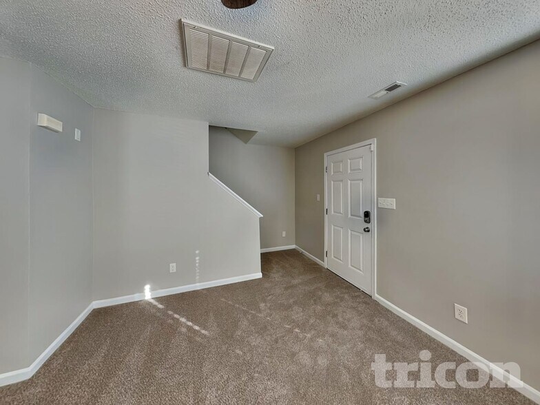 Building Photo - 198 Brantley Pl Dr