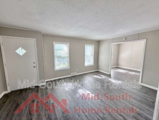 Building Photo - 4271 Coventry Dr