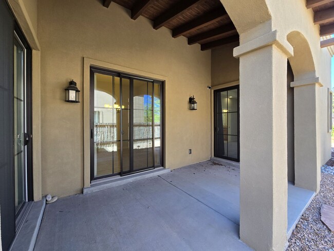 Building Photo - 3161 Viale Tresana Ct