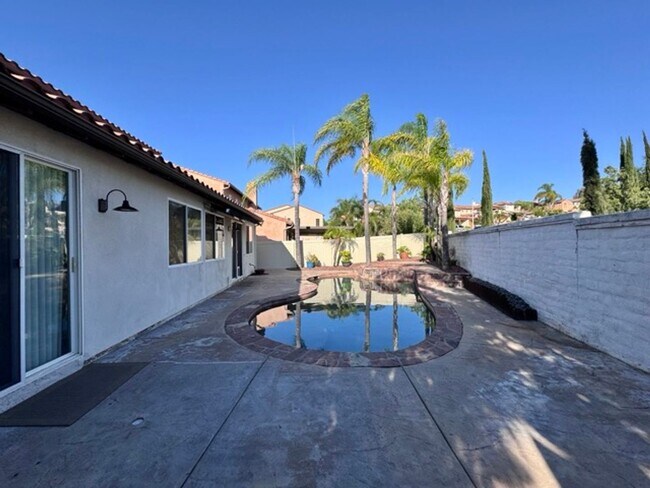 Building Photo - Stunning expansive 3 Bedroom Redhawk Home with Office, Loft & Pool/Spa!