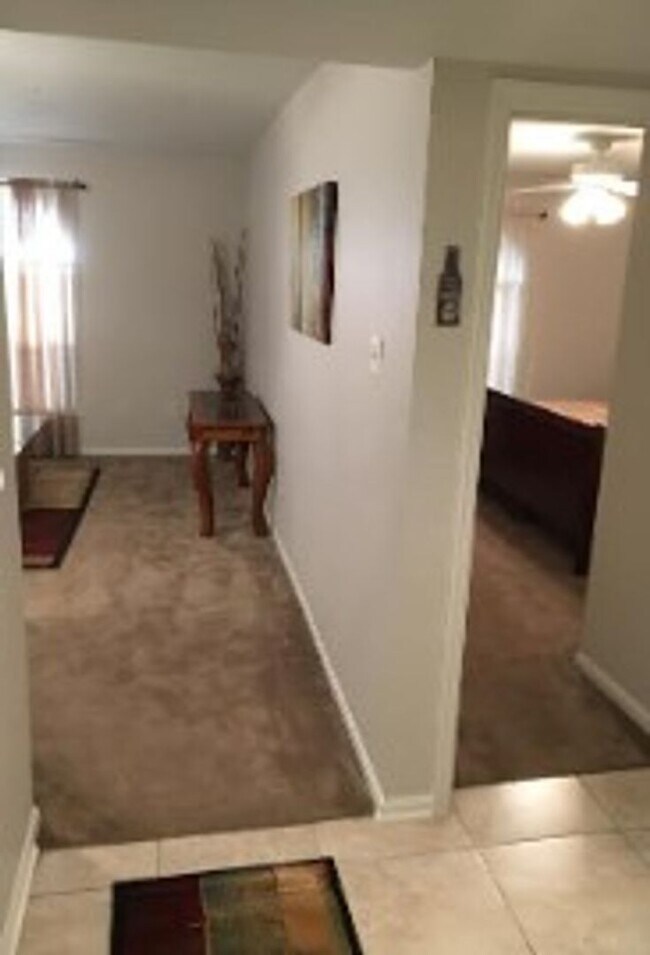 Building Photo - 2500 Houma Blvd