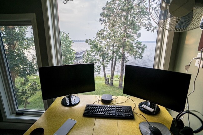 Building Photo - 1547 Norrona Ct SW