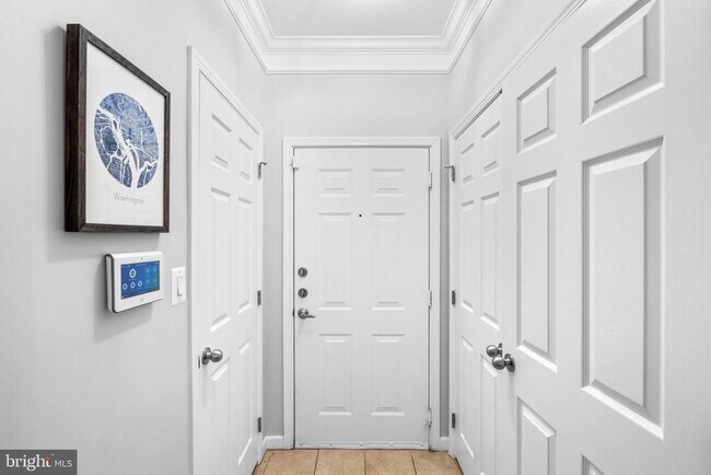 Building Photo - 501 Sunset View Terrace SE