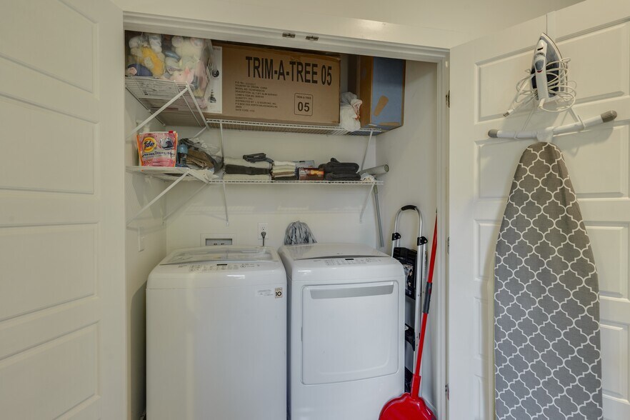 Brand new Washer and Dryer - 1910 11th Ave N