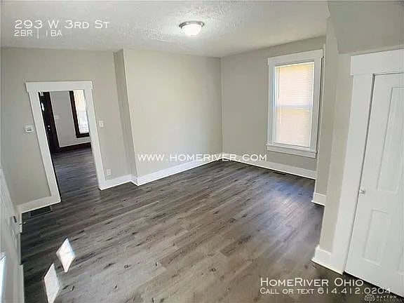 Building Photo - 293 W 3rd St