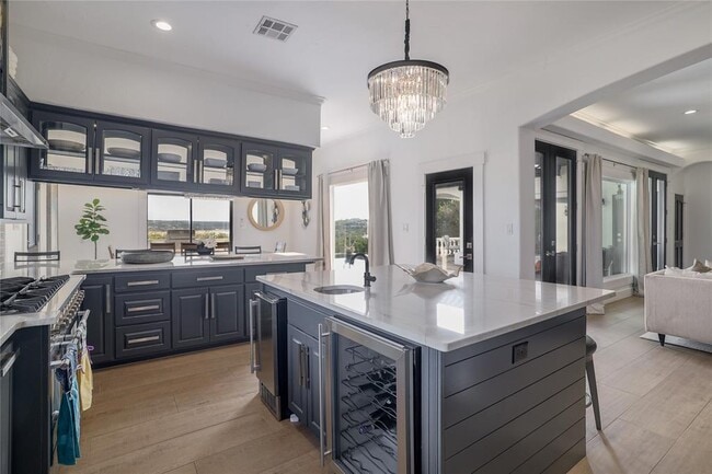 Building Photo - 1128 Thurman Bluff Dr