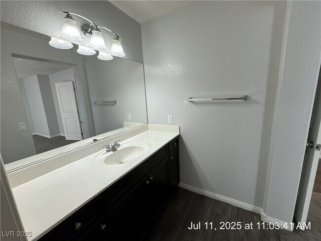 Building Photo - 10838 Faulkner Run Ave