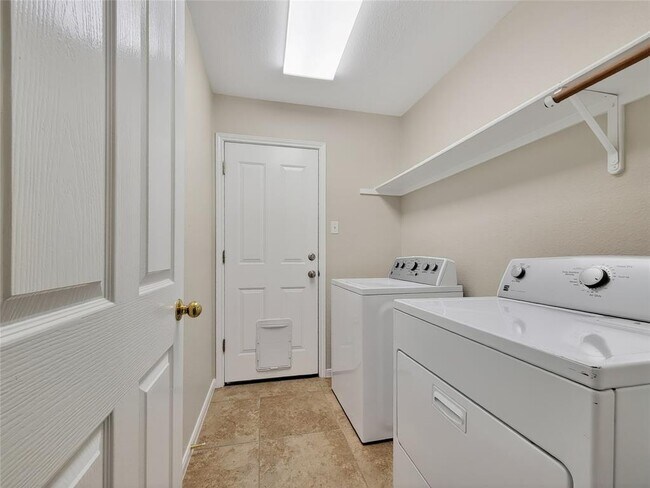 Building Photo - 13412 Equestrian Cove