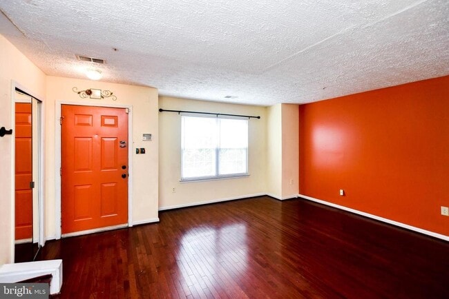 Building Photo - 7234 Tamo Ct