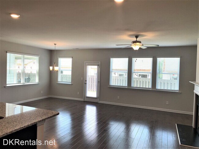 Building Photo - 3 br, 2.5 bath House - 1518 Ashbrooke Trace