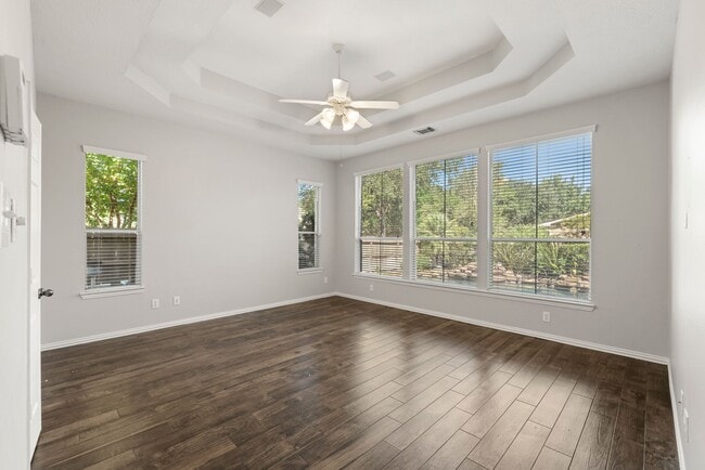 Building Photo - Magnificent Corner-Lot Retreat with Pool &...