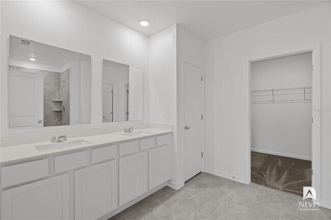 Building Photo - 4847 Edensbridge Ln